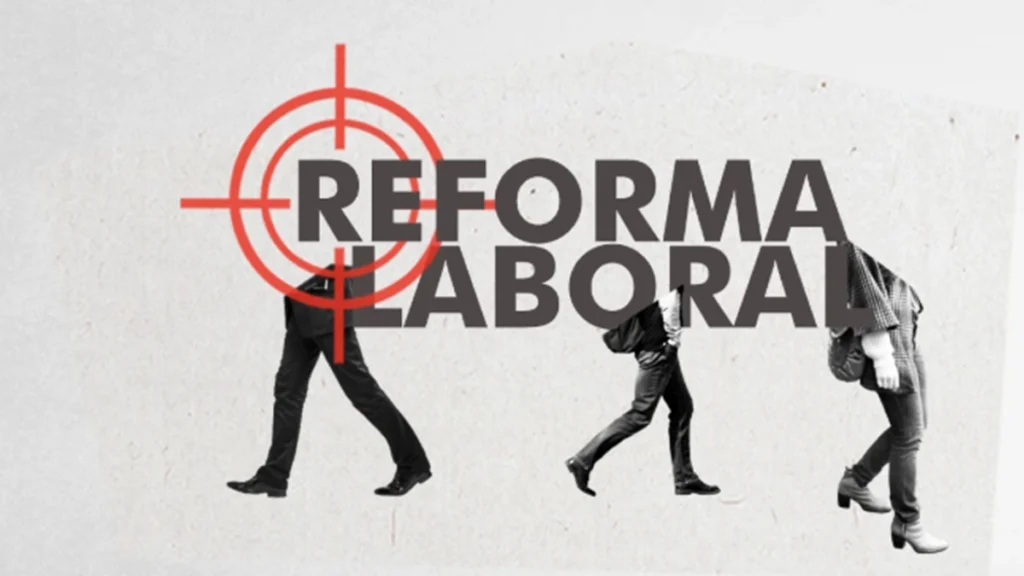 La reforma laboral avanza por la iniciativa privada y por los convenios colectivos 1 La reforma laboral avanza por la iniciativa privada y por los convenios colectivos