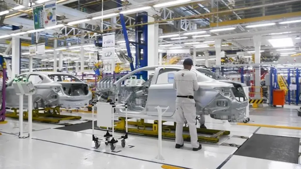Nissan anunció suspensiones y reducción de turnos para su planta de Córdoba 1 Nissan anuncio suspensiones y reduccion de turnos para su planta de Cordoba