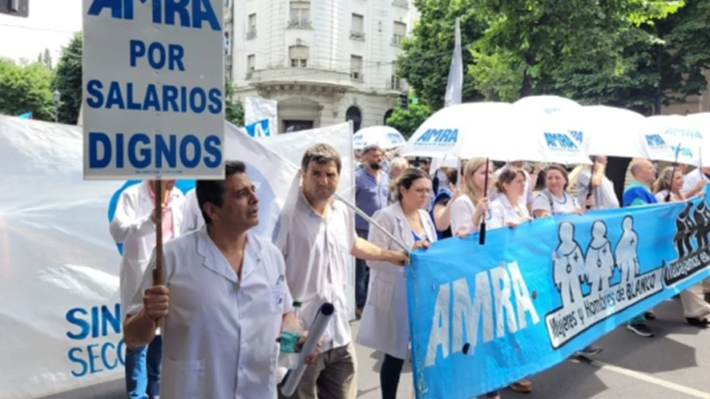 La provincia de Buenos Aires convocó a los médicos para negociar paritarias 1 provincia de Buenos Aires convoco a los medicos para negociar paritarias