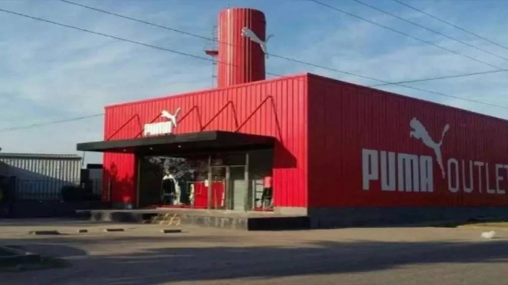 La fábrica de zapatillas Puma despidió a 23 trabajadores de su planta de La Rioja 1 zapatillas Puma despidio a 23 trabajadores en La Rioja Argentina Noticia