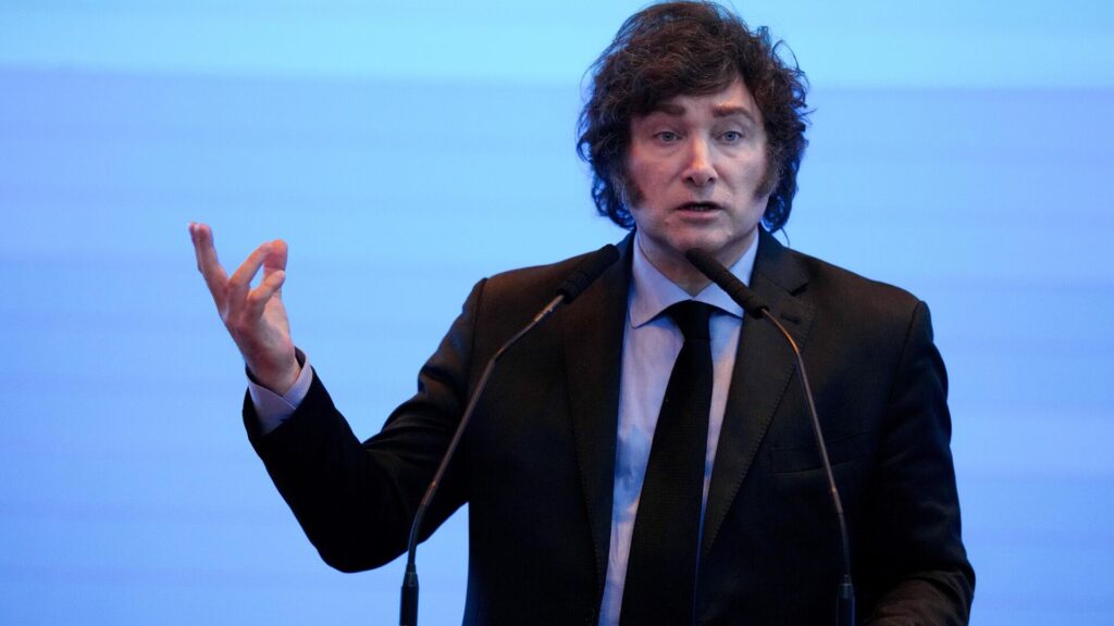 Javier Milei volvió a defender a los que evadieron al fisco: "No te tenés que enojar con el que pudo salir" 4 milei 4