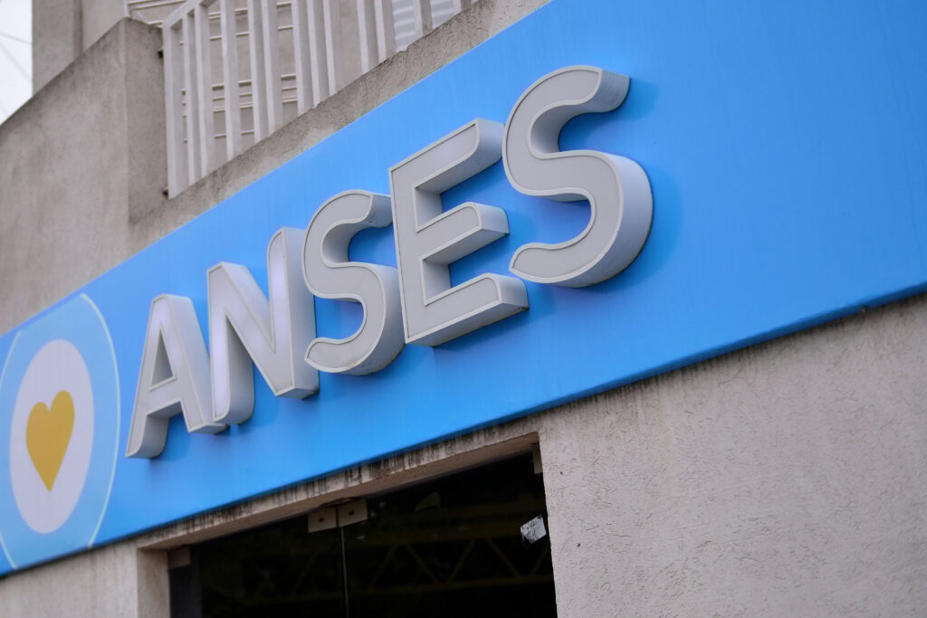 ANSES confirma la noticia más esperada para los jubilados que cobran la mínima en agosto 2025 1 Fachada Anses 1